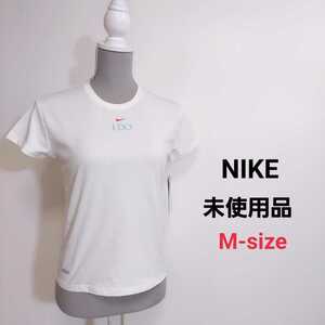 NIKE レディース Tシャツ 白 Mサイズ　バスケットボール スポーツ　ジョギング　ランニング80318