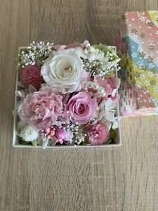  preserved flower flower box rose & Mini carnation 