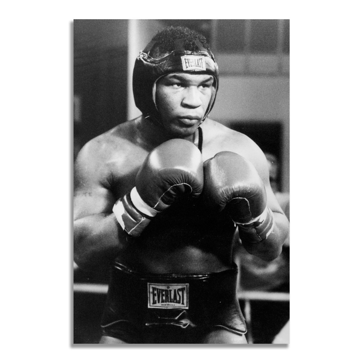 Mike Tyson Boxing 2014 Leaf Event-Worn Glove Signature Auto