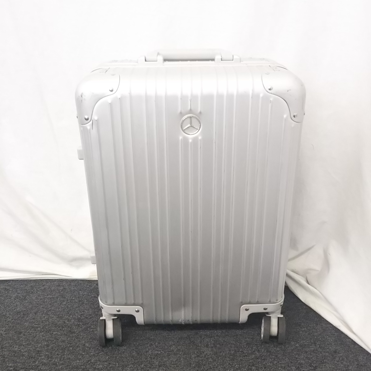 ヤフオク! -「メルセデス 非売品 スーツケース」の落札相場・落札価格 ヤフオク! -「メルセデス 非売品 スーツケース」の落札相場・落札価格