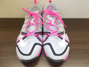 a893◆NIKE フリー クロス コンピートシューズ◆23.5cm レディース ナイキ ランニングシューズ 749421-003 着用感はそこまでありません4C