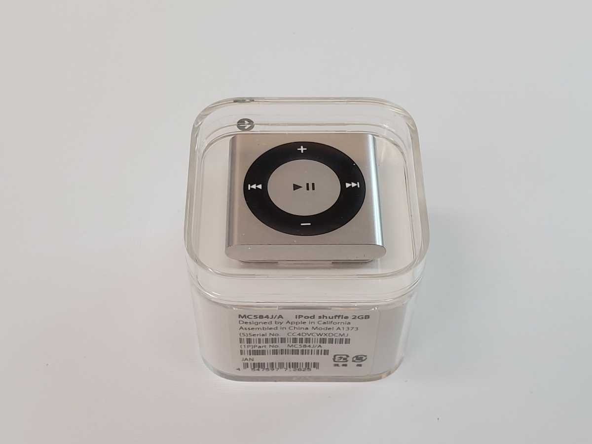 買い公式店 COACH iPod shuffleケース/iPod shuffle のセット ポータブルプレーヤー