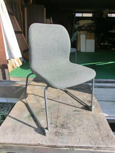 * dead stock exhibition goods * KOKUYO CY-M100mi-ting chair start  King chair meeting chair elbow less 