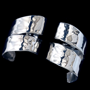 *E180【Chelo Sastre】Art Jewelry SLVイヤリング 