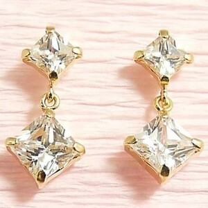 [ new goods ]18 gold /k18/ yellow gold / square cut Cubic swaying earrings 