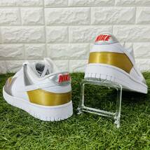 即決 ナイキ ウィメンズ ダンク ロー NIKE WMNS DUNK LOW スニーカー 金 銀 白 24.0cm 送料込み DH4403-700_画像8