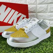 即決 ナイキ ウィメンズ ダンク ロー NIKE WMNS DUNK LOW スニーカー 金 銀 白 24.0cm 送料込み DH4403-700_画像6