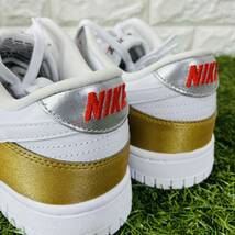 即決 ナイキ ウィメンズ ダンク ロー NIKE WMNS DUNK LOW スニーカー 金 銀 白 23.5cm 送料込み DH4403-700_画像9