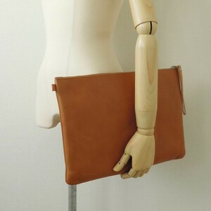 buddy クラッチバッグ fang leather clutch 牛革 日本製 キャメル (bg-90)