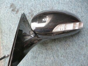 * Benz S500 long W221 S Class 06 year 221171 left door mirror ( stock No:A15919) *