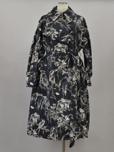  Alexander McQueen Alexander McQueen trench coat . floral print 38 size black lady's e_u F-L7152