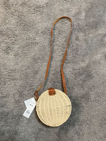 【新品】かごバッグ ショルダーバッグ 肩掛け カゴバッグ タグ付き 未使用 美品