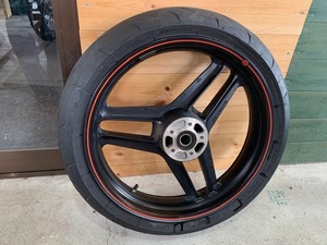 ＸＲ１２００Ｘ　フロントホイール　純正　めくれ無し　Ｅ １８x３.５ＭＴ　中古　美品