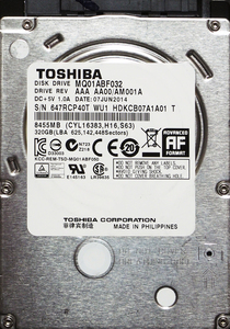 TOSHIBA MQ01ABF032 2.5インチ 7mm SATA600 320GB 200回 17089時間