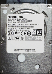 TOSHIBA MQ01ABF032 2.5インチ 7mm SATA600 320GB 79回 19987時間