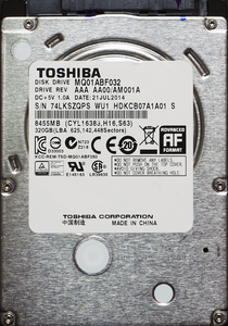 Toshiba MQ01ABF032 2,5 дюйма 7 мм SATA600 320GB 95 раз 17886 часов