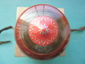  island . three autumn .. incense case . lacquer volume electro- writing also box attaching 