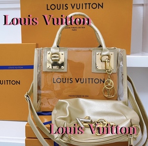 ★☆★☆Louis Vuitton★☆★☆ルイヴィトン　VUITTONショップ袋　ショッパー　新品クリアバッグゴールド　　 Louis Vuitton★☆★☆★☆