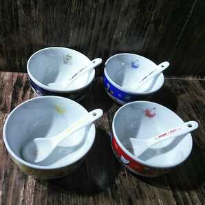 ● ムーミン「ボウル 4個 スプーン 4本」鉢 陶器製 スナフキン ケンタッキーフライドチキン KFC