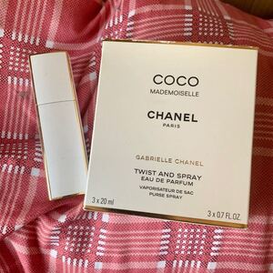 CHANEL、Dior、トゥーフェイスド 専用ページ