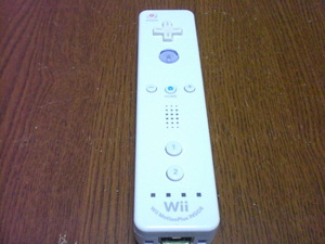 R006【即日配送　送料無料】Wii　リモコン　モーションプラス　純正（動作確認済)　白　ホワイト　RVL-036　コントローラ