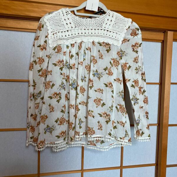 新品　ZARA WOMAN 花柄　ブラウス　クロシェ編み