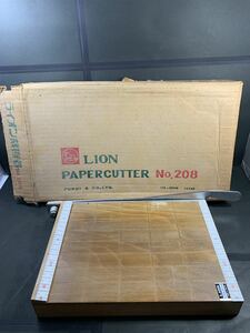 LION 木製 卓上 ペーパーカッター 日本製 切断機 事務用品 オフィス用品
