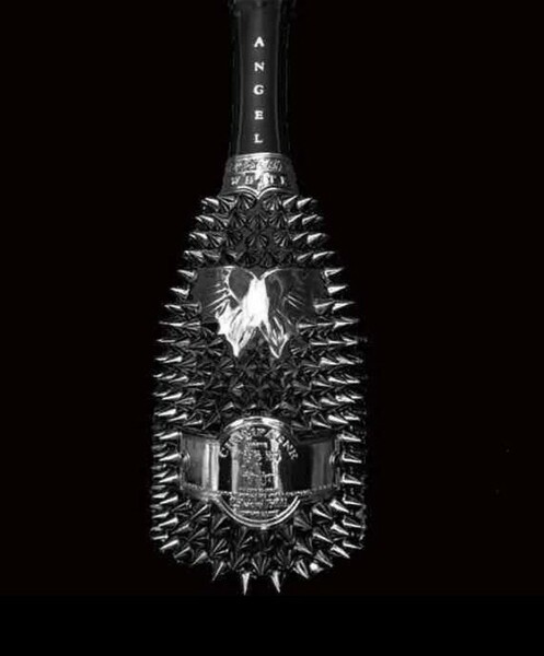 レア ANGEL トゲ エンジェル シャンパン ブラック　スタッズ　黒　空き瓶