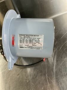 Nidec/日本電産＊ BOLQ-5T5 3-PHASE INDUCTION MOTOR 0.25kW/2POLES 三相200V モーター 中古品 通電OK モーターが回転