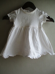 【babyGap】 ワンピース ベビー服 サイズ:3-6mos 色:ホワイト 身丈:39 身幅:27 肩幅:21/OAD
