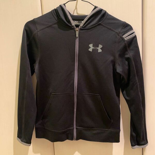 UNDER ARMOUR アンダーアーマー アンダーアーマーパーカー130cm 黒