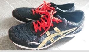 asics レースシューズ 120g 使用一回 美品 adidas NIKE ナイキズームヴェイパーフライ ZOOM