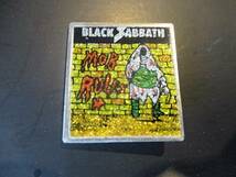 BLACK SABBATH メタルピンバッジ デッドストック ヴィンテージ mod rules 黄ラメ / motorhead iron maiden metallica_画像1