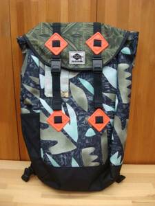 新品DAKINE(ダカイン)バックパックTREK 2 26L PLL(PLATE LUNCH)