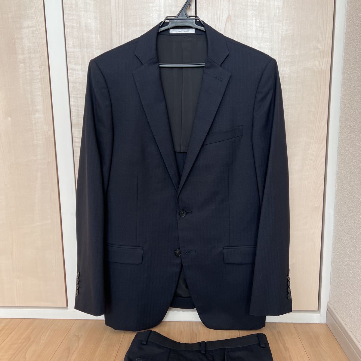 贈り物 新品 カルバンクライン セットアップ スーツ ビジネススーツ スリム 54 - セットアップ