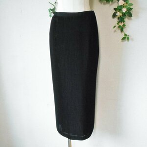 美品 カネコイサオ KANEKO ISAO 細い プリーツ の ロング スカート 黒