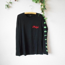 ディーゼル DIESEL ロゴ 刺繍 入り バック プリント の お洒落 な 長袖 Ｔシャツ_画像2