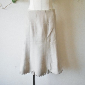 レストローズ LEST ROSE 裾のデザインが 可愛い ひざ丈 スカート 日本製 2