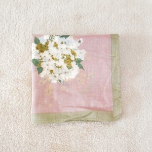  Pink House PINKHOUSE pretty handkerchie 41×41 square pink green bouquet pattern white white 