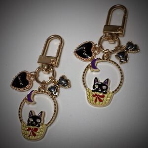 ハンドメイド 黒猫 キーホルダー 今だけお値下げ中!!!