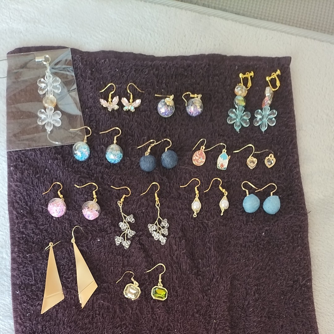 最新版 ハンドメイド 可愛いアクリルパーツのピアス イヤリング変更可 0 153 高い素材 ファッション 腕時計 アクセサリー Www Writeawriting Com