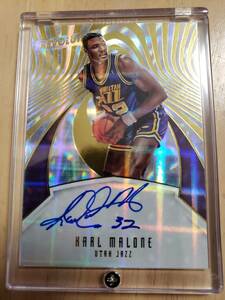 サイン 2016 -17 Panini Revolution KARL MALONE Auto / カール マローン Autograph 