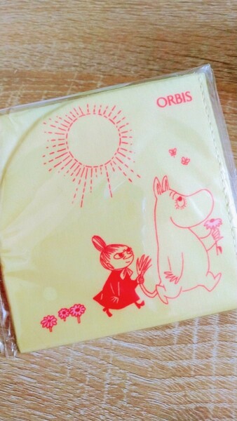 ORBIS あぶらとり紙&ケース　ムーミン非売品 あぶらとり紙　金箔打紙製法のあぶらとり紙