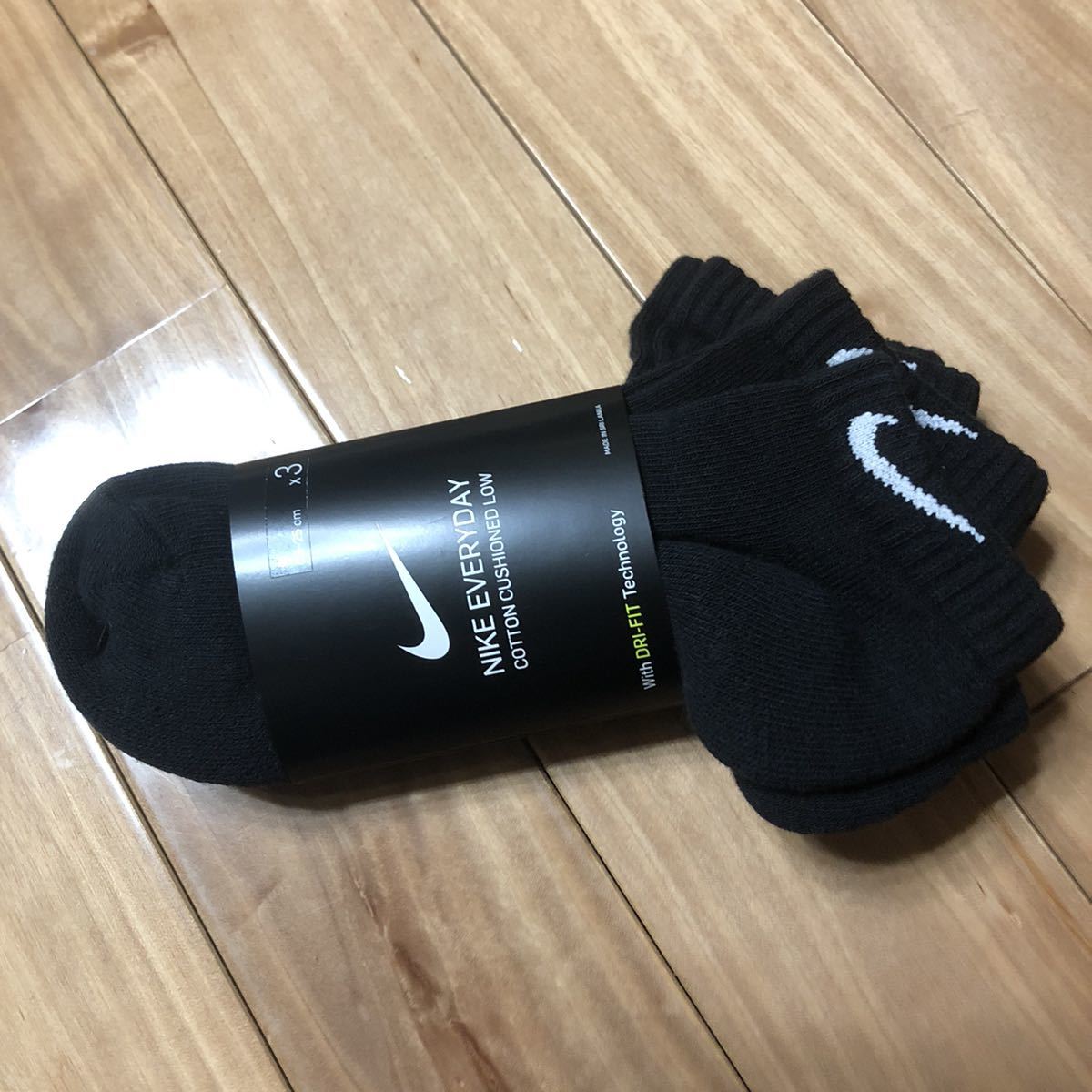 ブランド 新品 NIKE ナイキF.C. シンセティックフィル サッカー ...