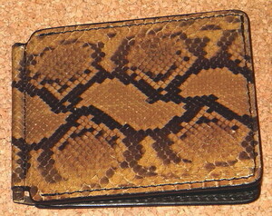 新品 Dolce Vita 高級 パイソン 皮革 蛇革 薄型 マネークリップ (茶) 二つ折り財布 ショートウォレット イタリアンレザー 札ばさみ ヘビ革
