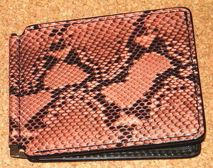  new goods Dolce Vita high class python leather . leather thin type money clip ( pink ) folding twice purse Short wallet Italian leather . tongs 