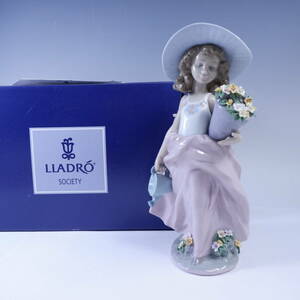 会員限定 リヤドロ 7676 【夢がかなって】 “A Wish Come True” LLADRO