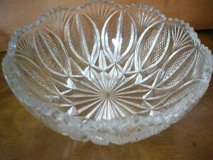 ガラス鉢　メーカー香蘭社　直径20ｃｍ×高さ8ｃｍ　