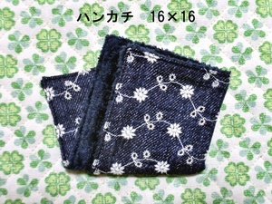 ★433★デニム調刺繍フラワー★小さめハンカチ★16×16㎝★ダブルガーゼタオル★handmade★