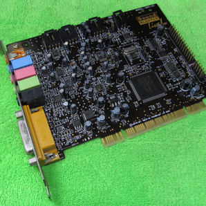 Sound Blaster Live! 5.1 PCIサウンドカード SB0100の画像1